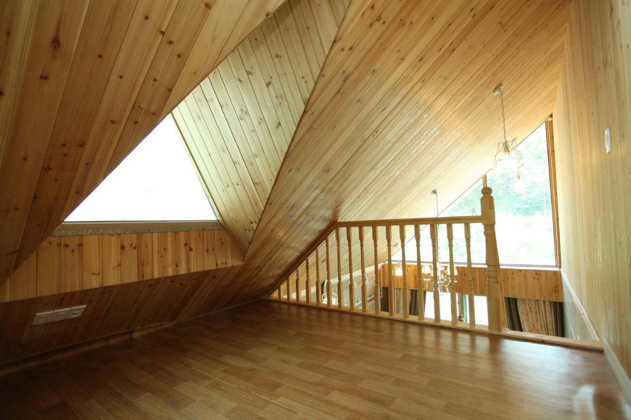 Moon On The Cloud Villa Yeongwol Екстериор снимка