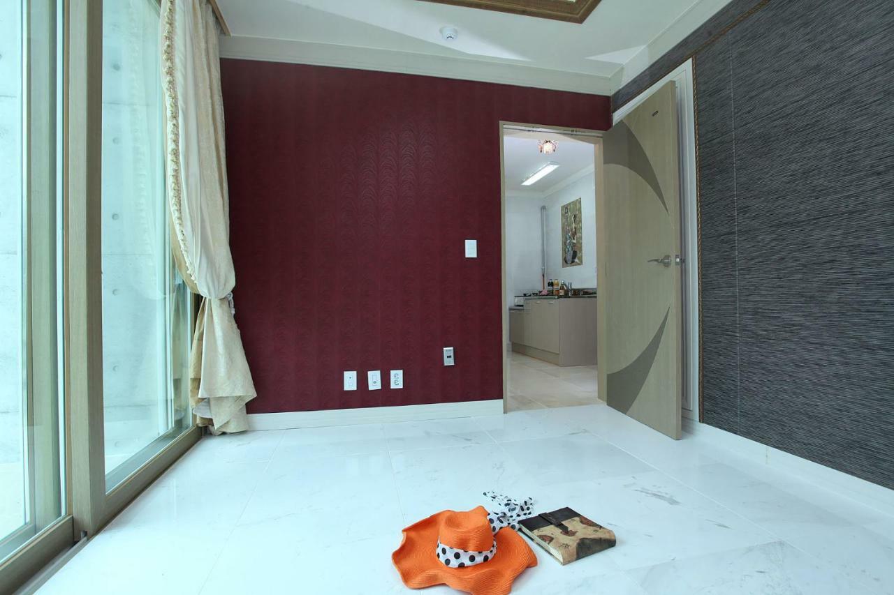 Moon On The Cloud Villa Yeongwol Екстериор снимка