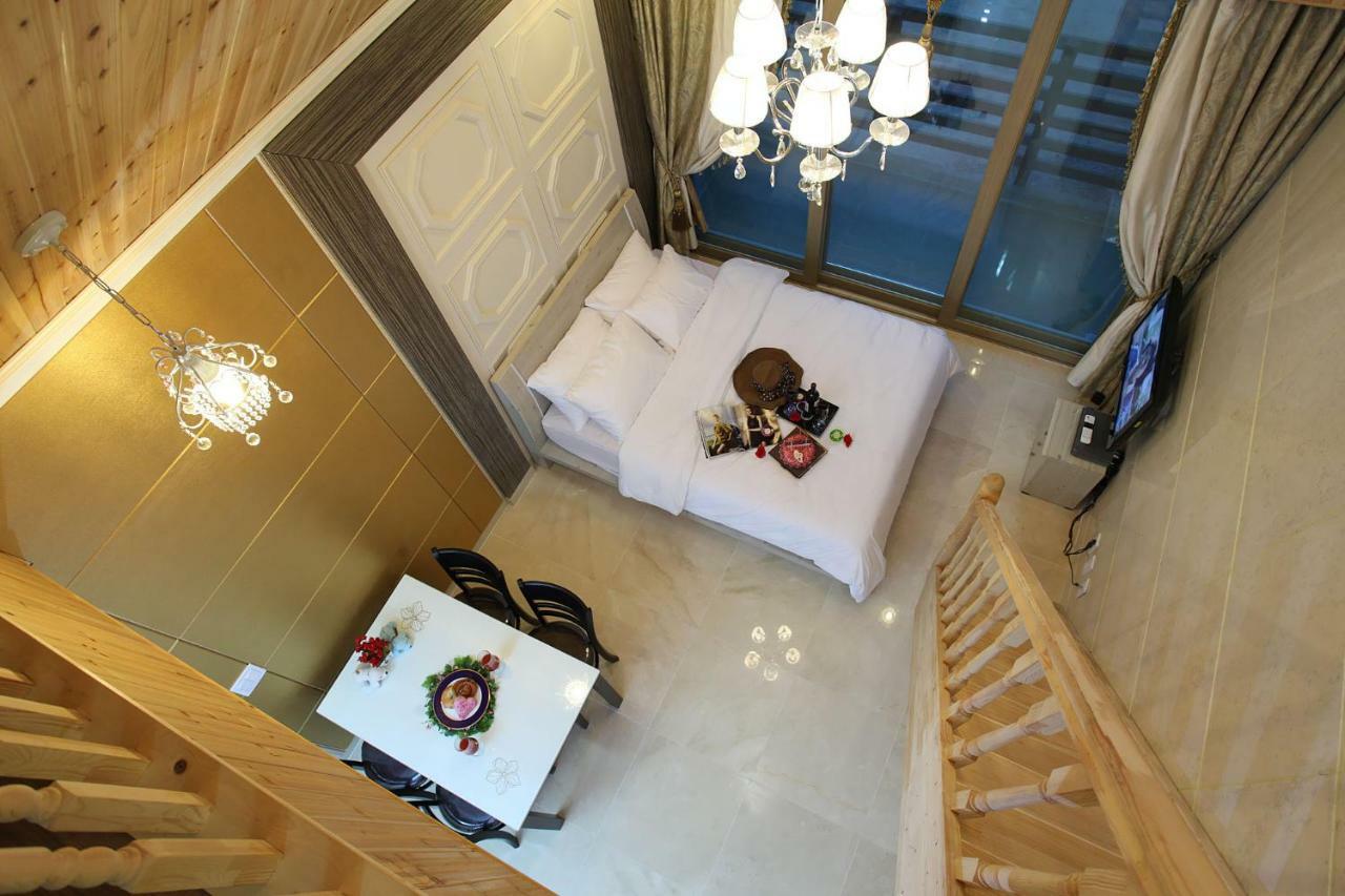 Moon On The Cloud Villa Yeongwol Екстериор снимка